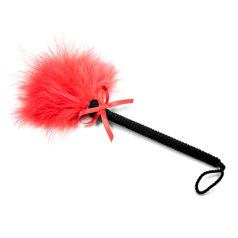 LATETOBED BDSM LINE - PLUMERO CON LAZO 25 CM ROJO