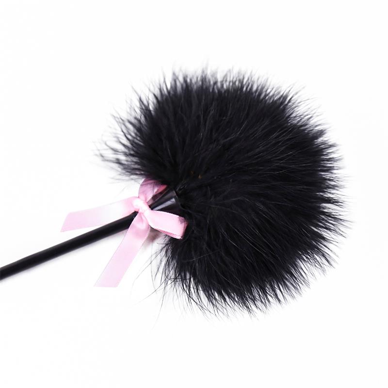 LATETOBED BDSM LINE - PLUMERO Y PALA 2 EN 1 29 CM NEGRO