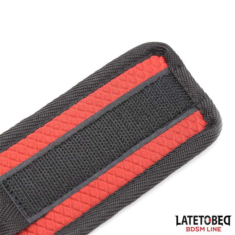 LATETOBED BDSM LINE - RESTRICCIONES PARA LA CAMA CON ANTIFAZ ESPOSAS AJUSTABLES Y DESMONTABLES