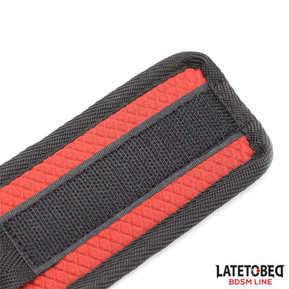 LATETOBED BDSM LINE - RESTRICCIONES PARA LA CAMA CON ANTIFAZ ESPOSAS AJUSTABLES Y DESMONTABLES