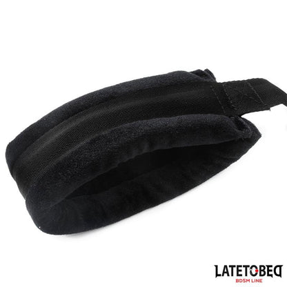 LATETOBED BDSM LINE - RESTRICCIONES PARA LA PUERTA