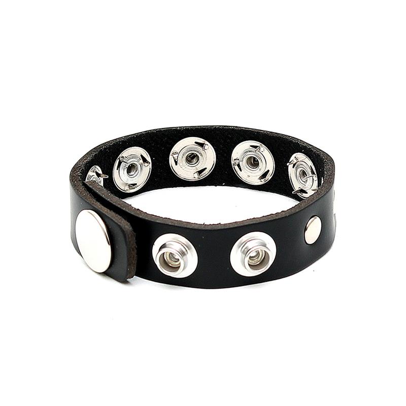 BONDAGE PLAY - ANILLO PARA EL PENE AJUSTABLE CON CLAVOS