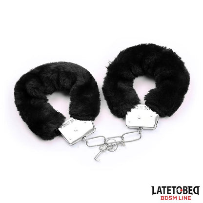 LATETOBED BDSM LINE - SET DE 3 PIEZAS ANTIFAZ, ESPOSAS Y PLUMAS NEGRO
