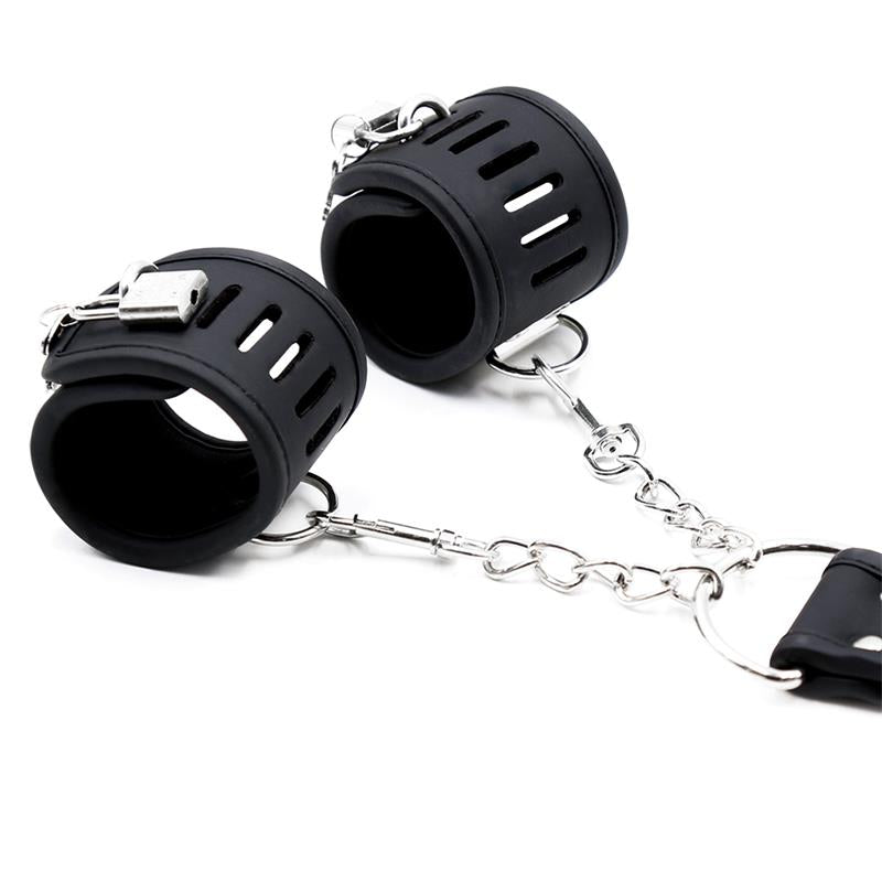 INTOYOU BLACK SHADOW - SET DE COLLAR CON ESPOSAS Y PARA MUÑECAS CUERO VEGANO