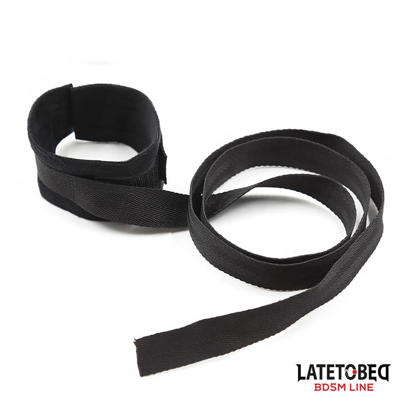 LATETOBED BDSM LINE - SET DE RESTICCIONES 3 PIEZAS ANTIFAZ, ESPOSAS MUÑECAS Y TOBILLOS AJUSTABLES