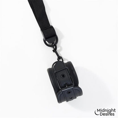 MIDNIGHT DESIRES - SET DE RESTRICCIONES CON COJÍN PARA EL CUELLO