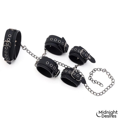 MIDNIGHT DESIRES - SET DE RESTRICCIONES CON COLLAR Y ESPOSAS