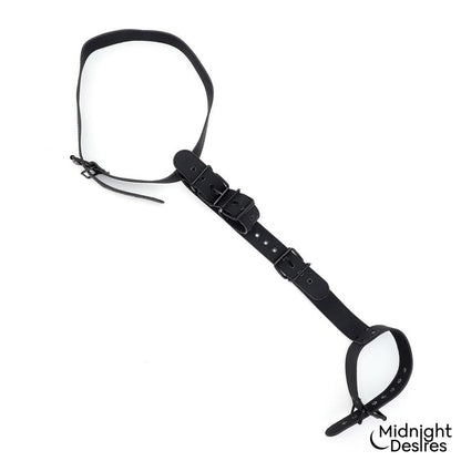 MIDNIGHT DESIRES - SET DE RESTRICCIONES CON COLLAR Y ESPOSAS