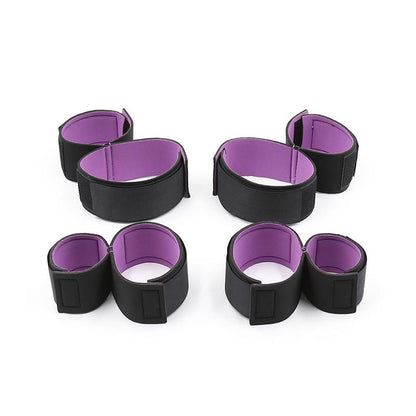 LATETOBED BDSM LINE - SET DE RESTRICCIONES CON ESPOSAS PARA MUÑECA Y TOBILLO AJUSTABLES