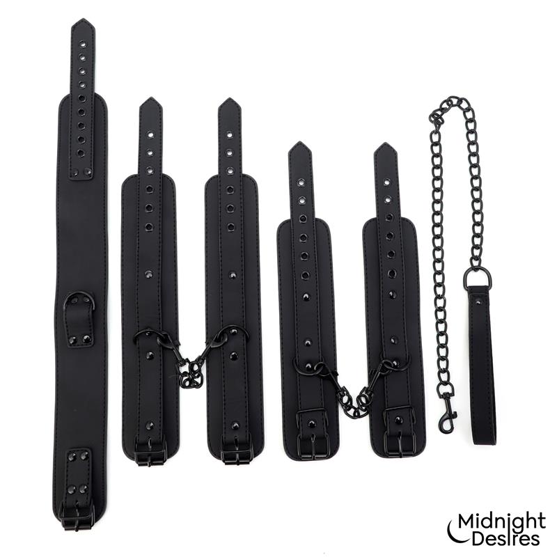 MIDNIGHT DESIRES - SET DE RESTRICCIONES CON ESPOSAS Y COLLAR CON CORREA