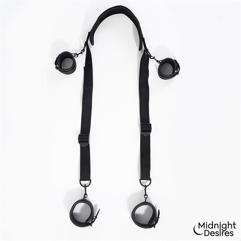 MIDNIGHT DESIRES - SET DE RESTRICCIONES CON SUJECIÓN PARA EL CUELLO