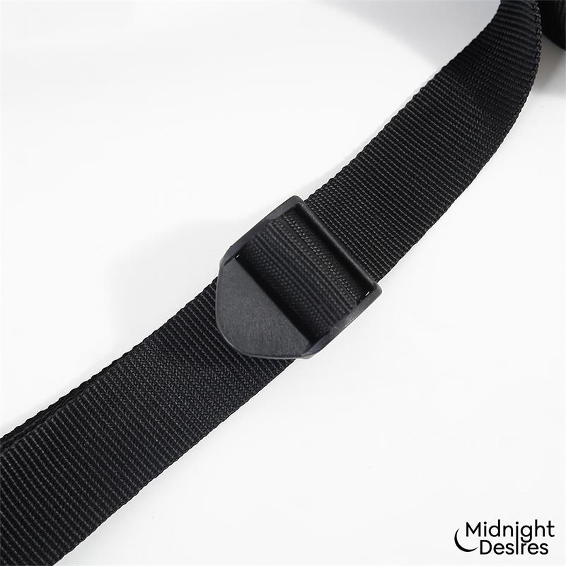 MIDNIGHT DESIRES - SET DE RESTRICCIONES CON SUJECIÓN PARA EL CUELLO