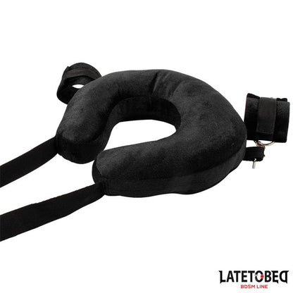 LATETOBED BDSM LINE - SET DE RESTRICCIONES DE COJÍN CON ESPOSAS