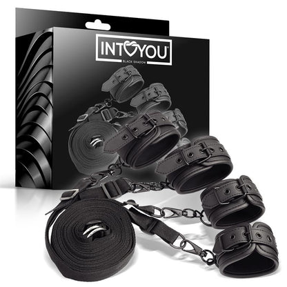 INTOYOU BLACK SHADOW - SET DE RESTRICCIONES PARA LA CAMA CUERO VEGANO