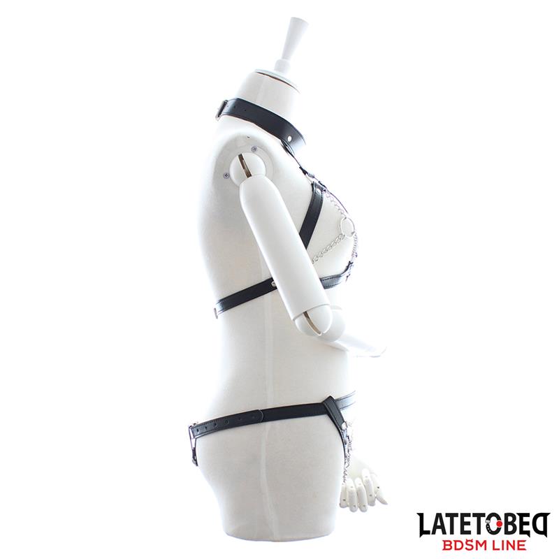 LATETOBED BDSM LINE - SET DE SUJETADOR Y BRAGUITAS BONDAGE CON CADENAS