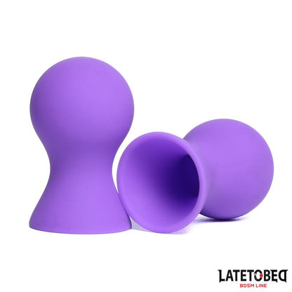 LATETOBED BDSM LINE - SUCCIONADOR PEZONES SILICONA PÚRPURA
