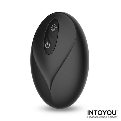 INTOYOU - TAINY PLUG ANAL CON THRUSTING Y LUCES LED CON CONTROL REMOTO